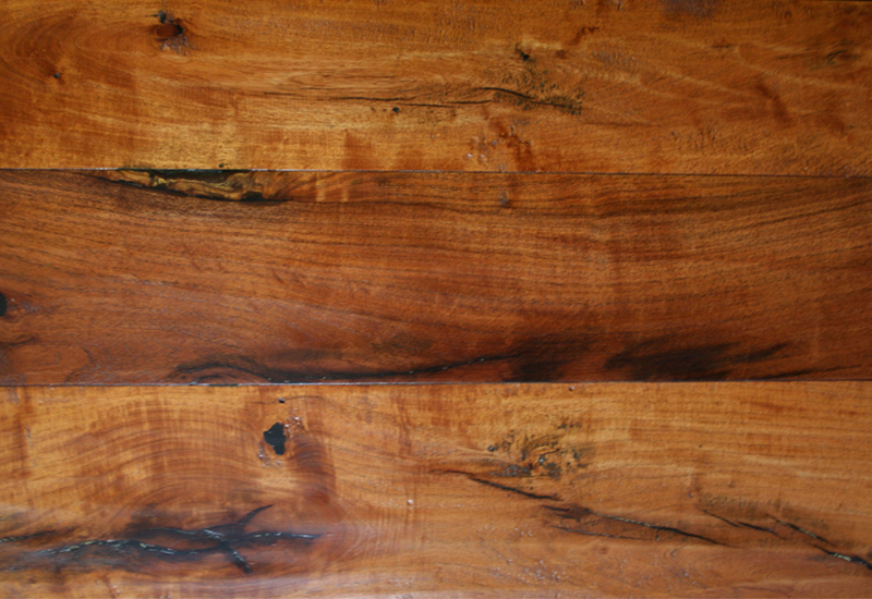 Prefinished flooring pieces with character